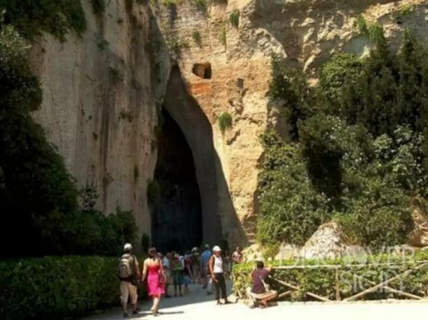 Casa Vacanze Parco Archeologico Сиракуза Екстериор снимка
